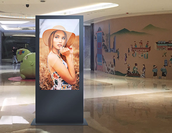 Why Outdoor LCD Screen Digital Signage - China Manufacturer